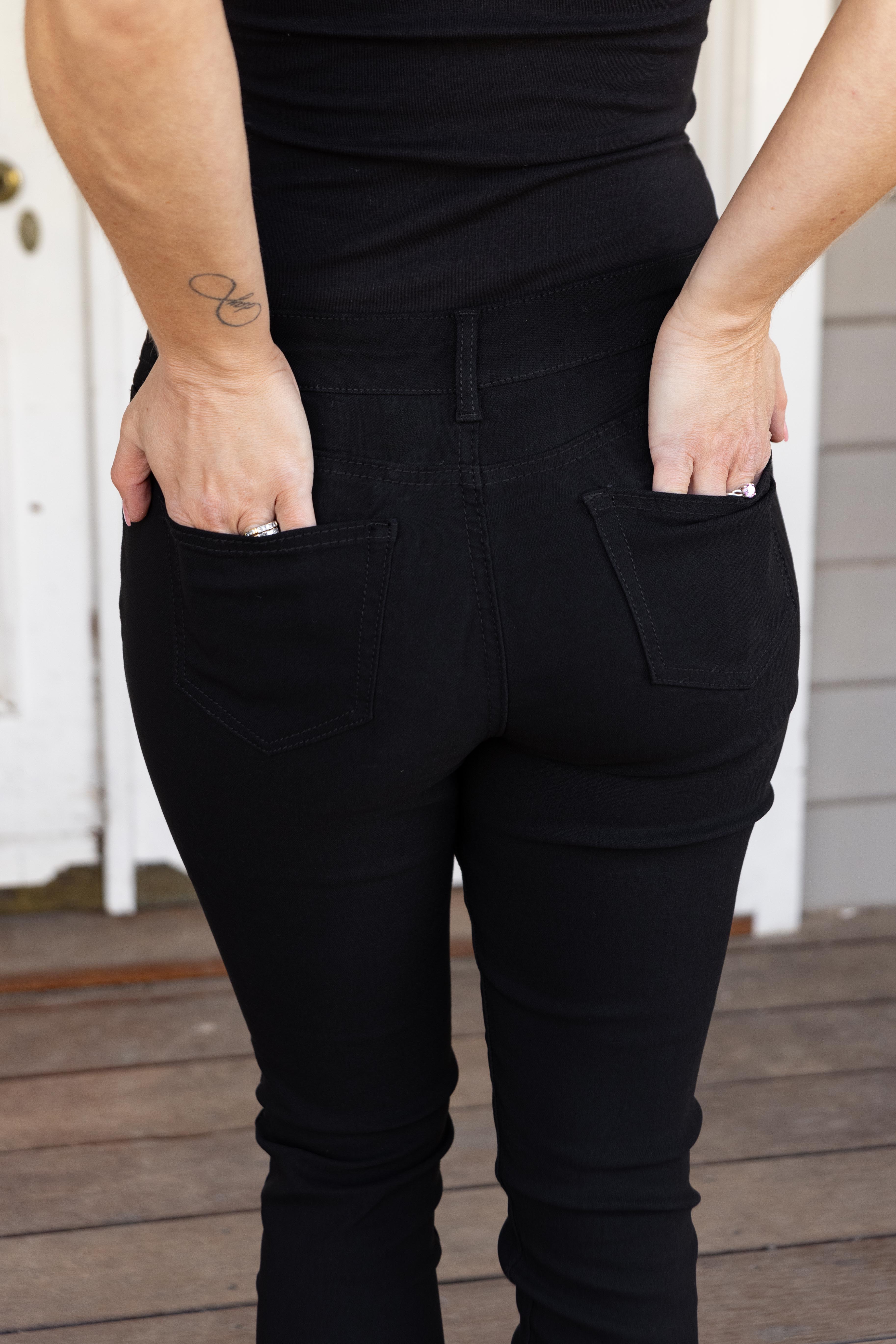 Tyler Jeans in Black