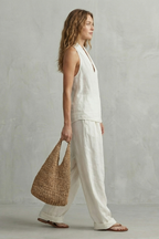 Alvéra – Relaxed linen allure – Top and trouser set