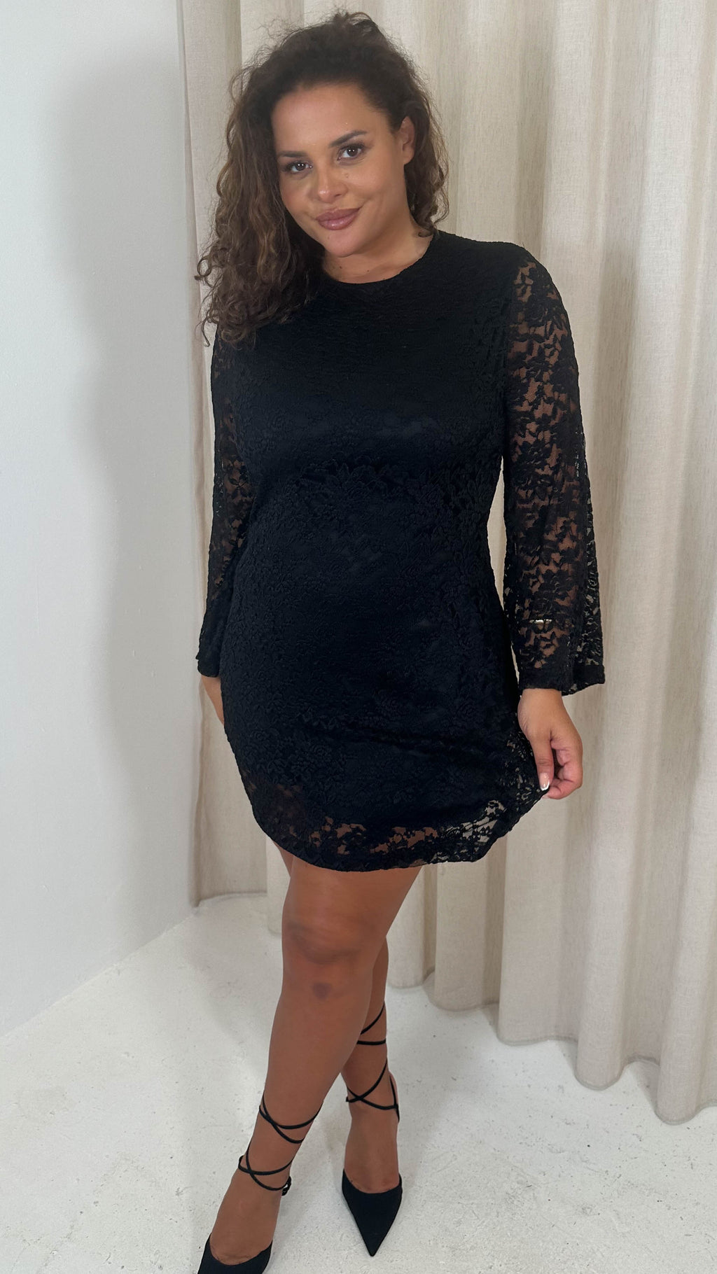 CurveWow Floral Lace Shift Dress Black
