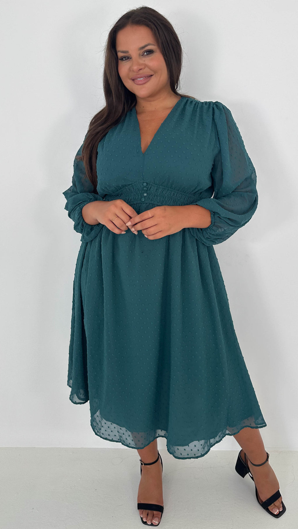 CurveWow Dobby Shirred Bodice Midi Dress Forest Green