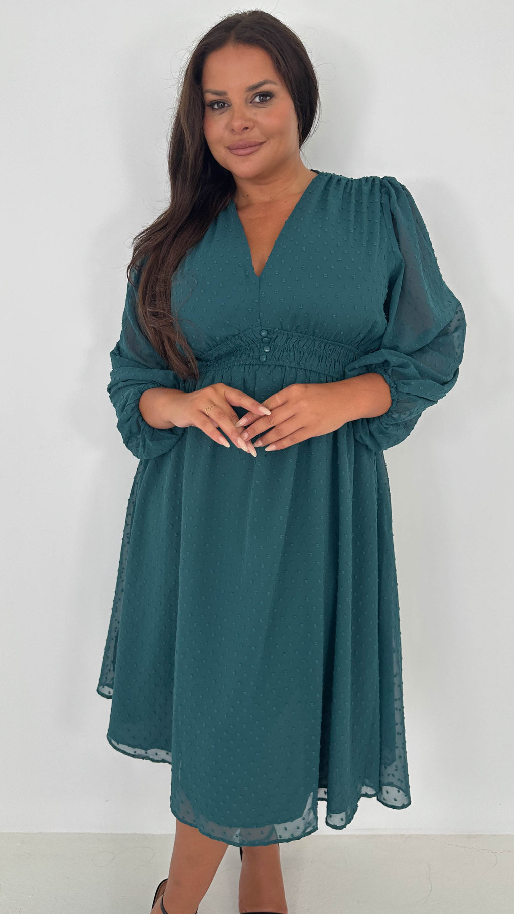 CurveWow Dobby Shirred Bodice Midi Dress Forest Green