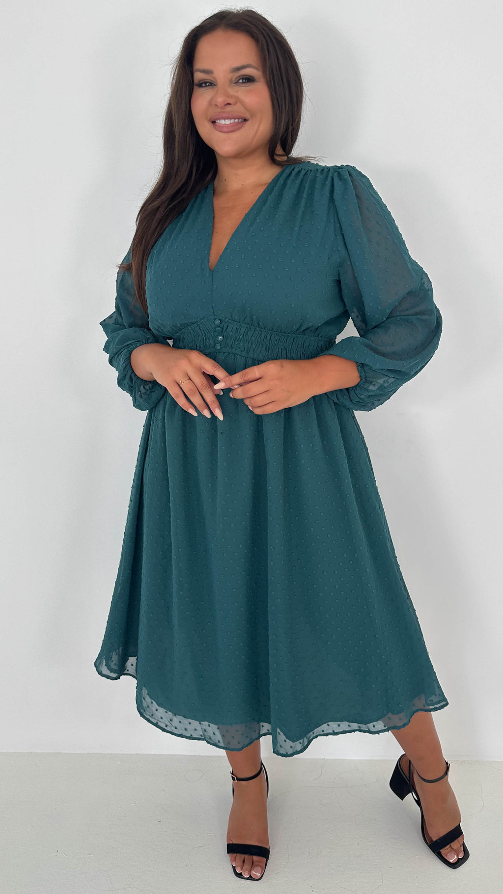 CurveWow Dobby Shirred Bodice Midi Dress Forest Green
