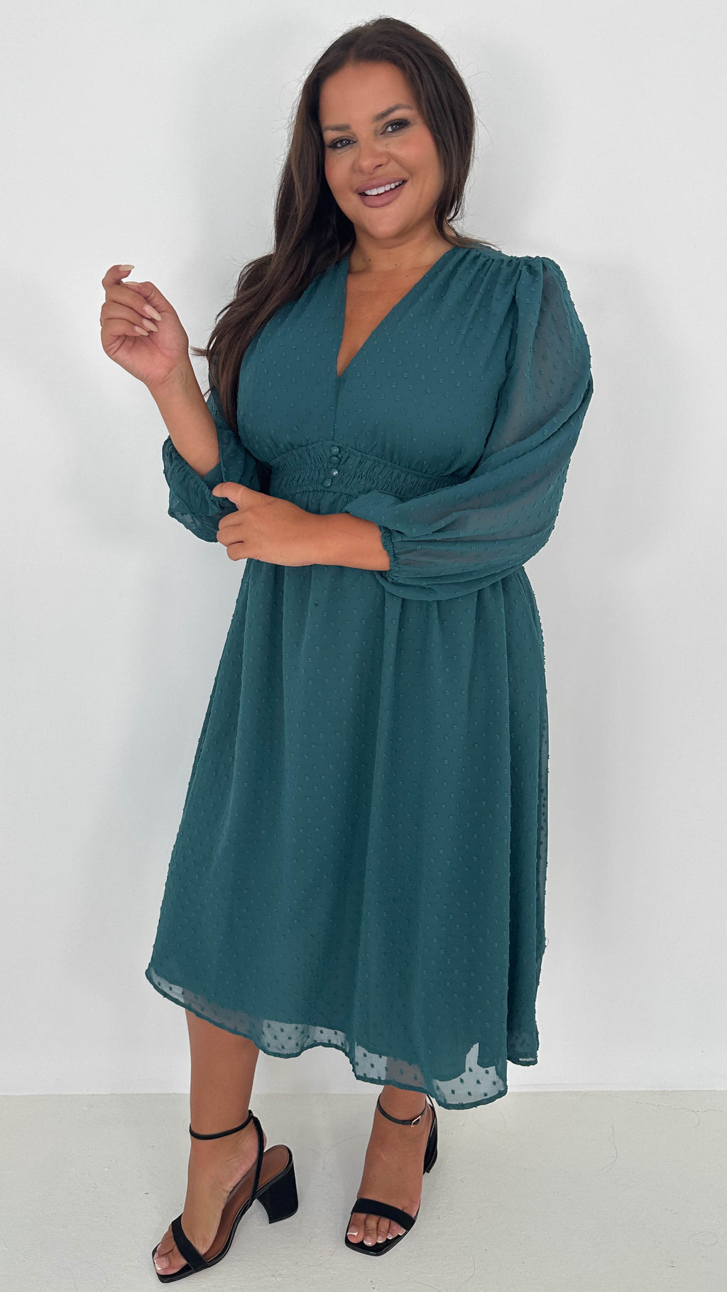 CurveWow Dobby Shirred Bodice Midi Dress Forest Green