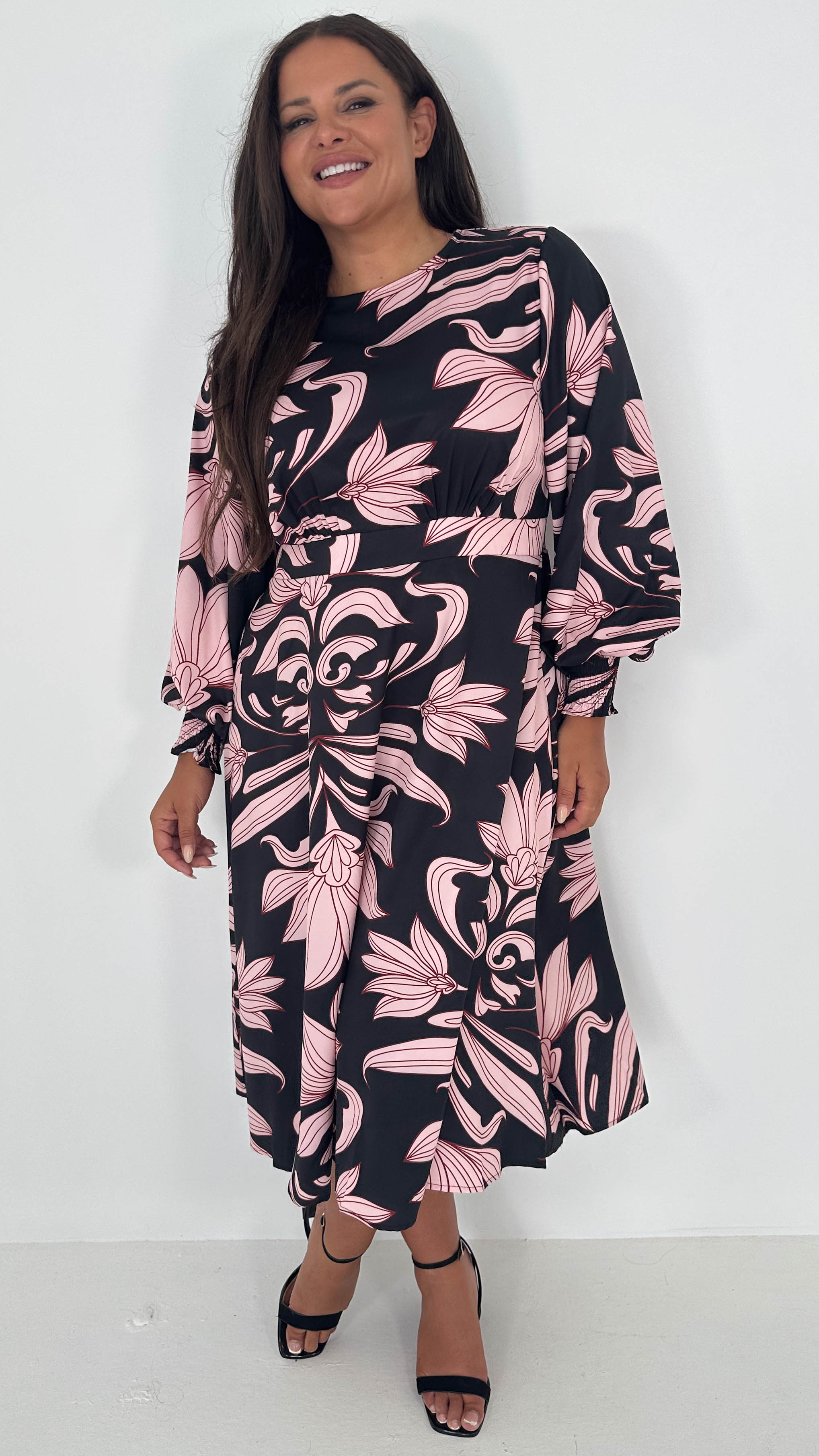 CurveWow Gathered Front Midi Dress Pink & Black Floral
