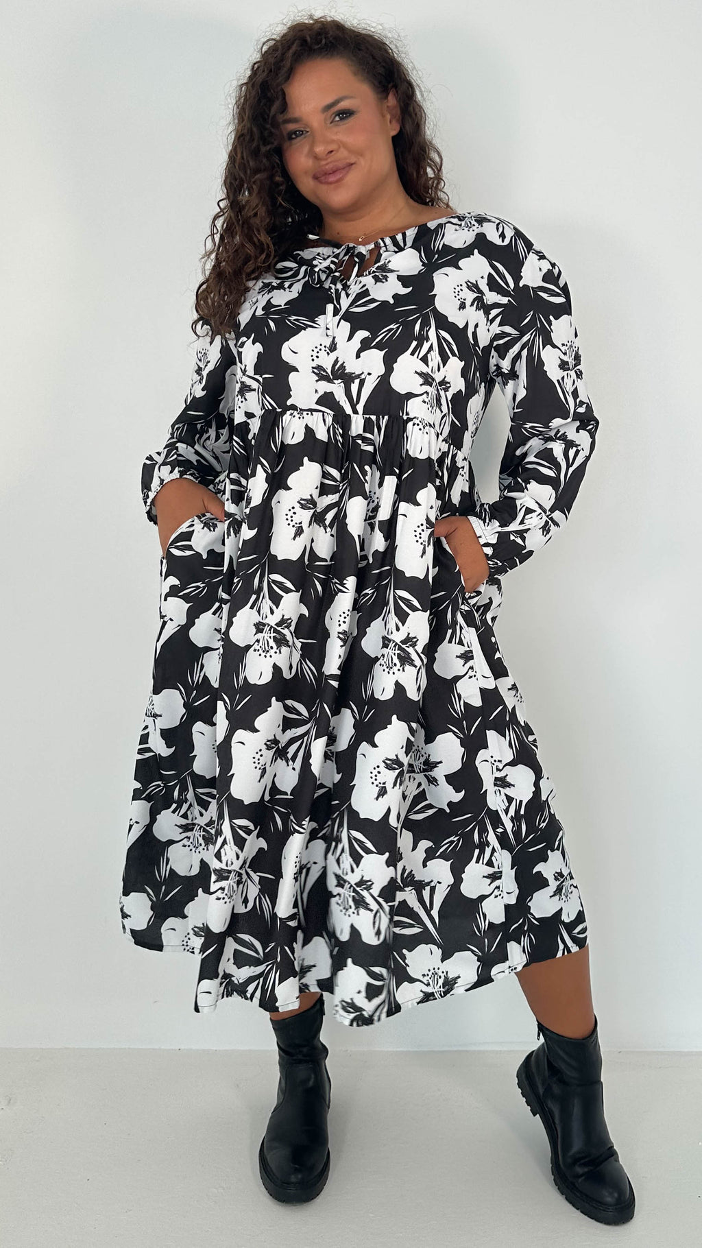 CurveWow Floral Tie Front Midi Dress