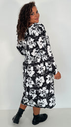 CurveWow Floral Tie Front Midi Dress