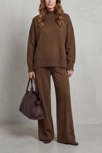 Casavella – Folded collar charm – Knit lounge set