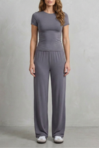 Élan – Sleek Simplicity – Pure Color Wide-Leg Pants Suit