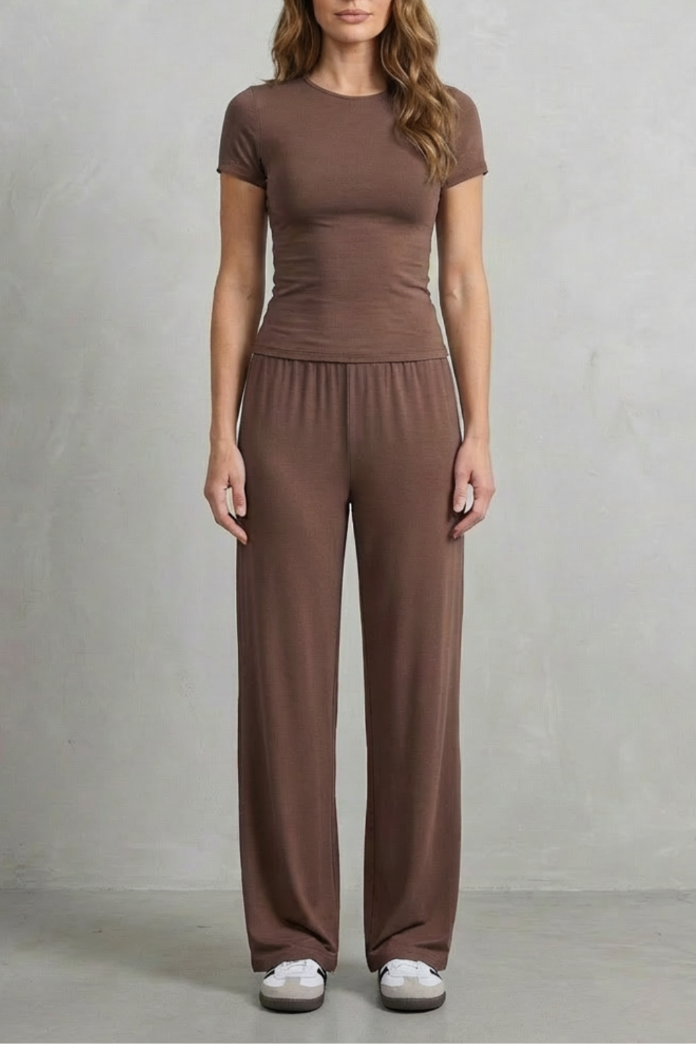 Élan – Sleek Simplicity – Pure Color Wide-Leg Pants Suit