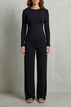 Élan – Sleek Simplicity – Pure Color Wide-Leg Pants Suit