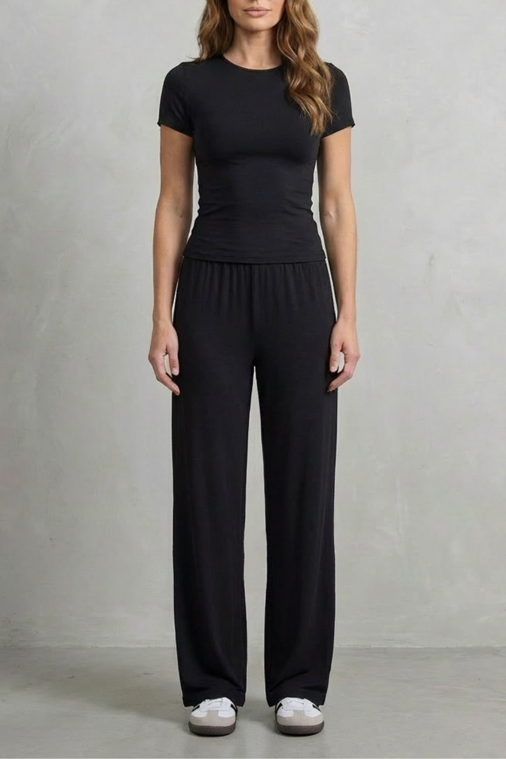 Élan – Sleek Simplicity – Pure Color Wide-Leg Pants Suit