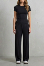 Élan – Sleek Simplicity – Pure Color Wide-Leg Pants Suit