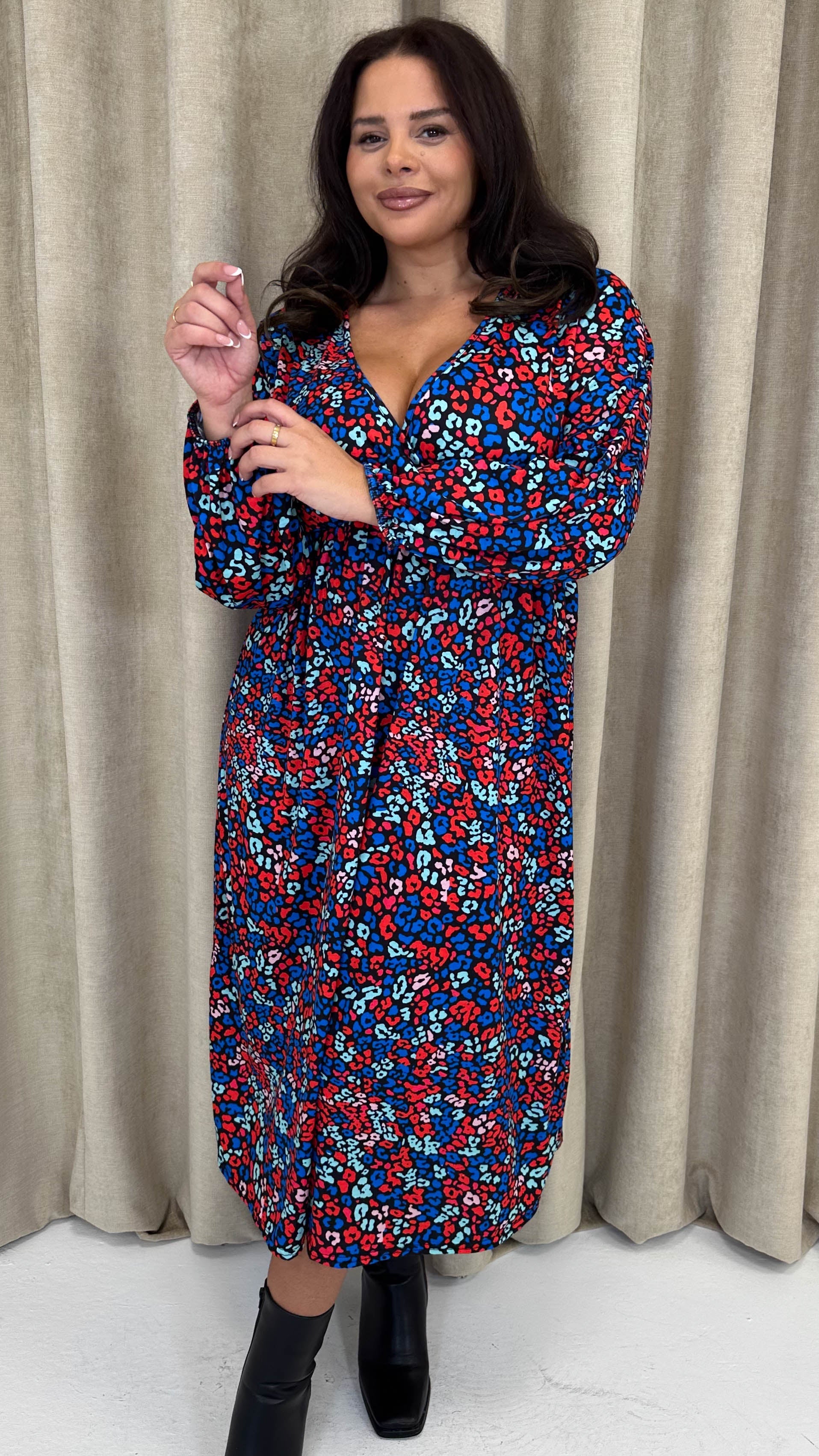 CurveWow Wrap Balloon Sleeve Midaxi Dress Leopard