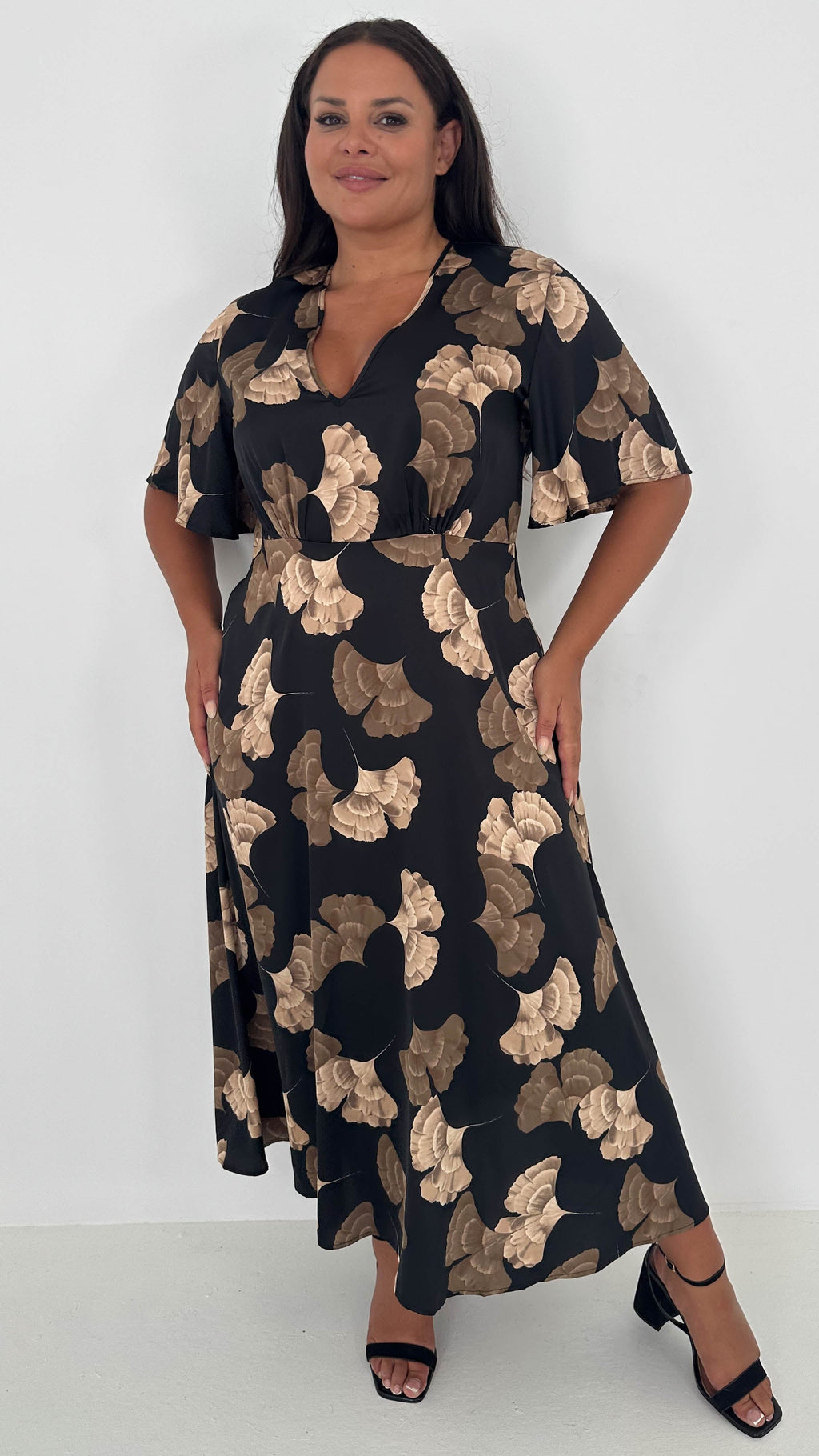 CurveWow Gathered Bust Maxi Dress Black & Gold Floral