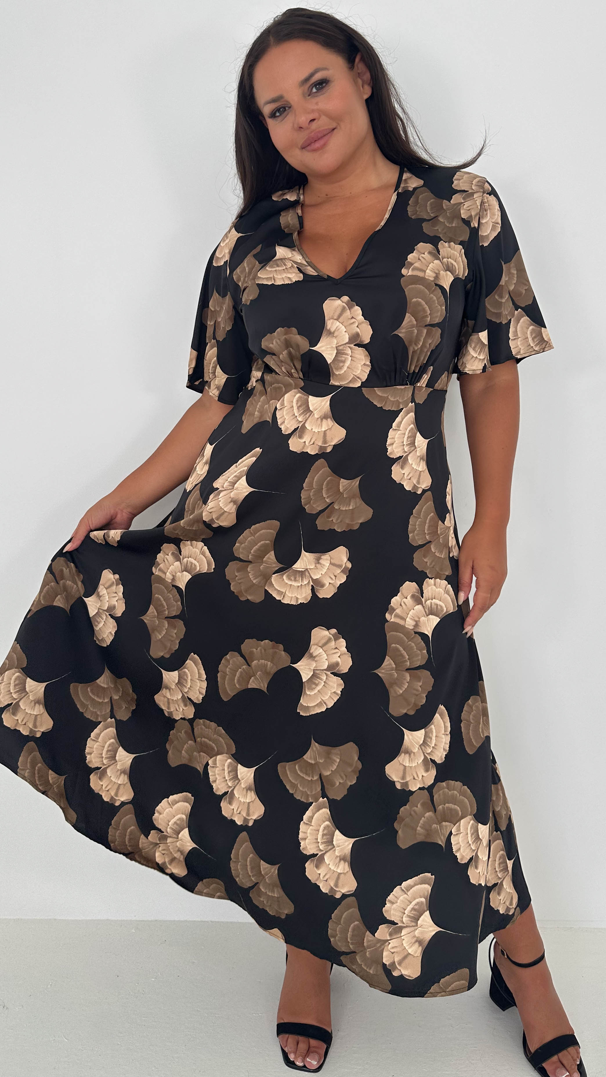 CurveWow Gathered Bust Maxi Dress Black & Gold Floral