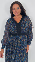 CurveWow Button Front Midi Dress Blue Animal Print