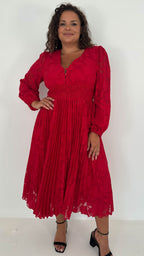 CurveWow Davore V-Neck Pleated Dress Red