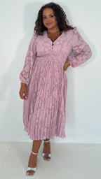 CurveWow Davore V-Neck Pleated Dress Blush