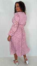 CurveWow Davore V-Neck Pleated Dress Blush