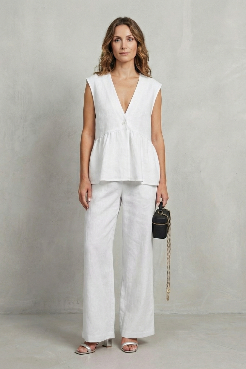 Rosélune – Soft ruffle elegance – Top and trouser set