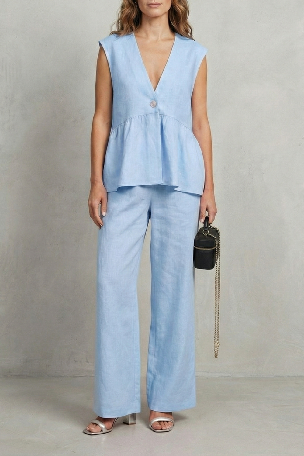 Rosélune – Soft ruffle elegance – Top and trouser set