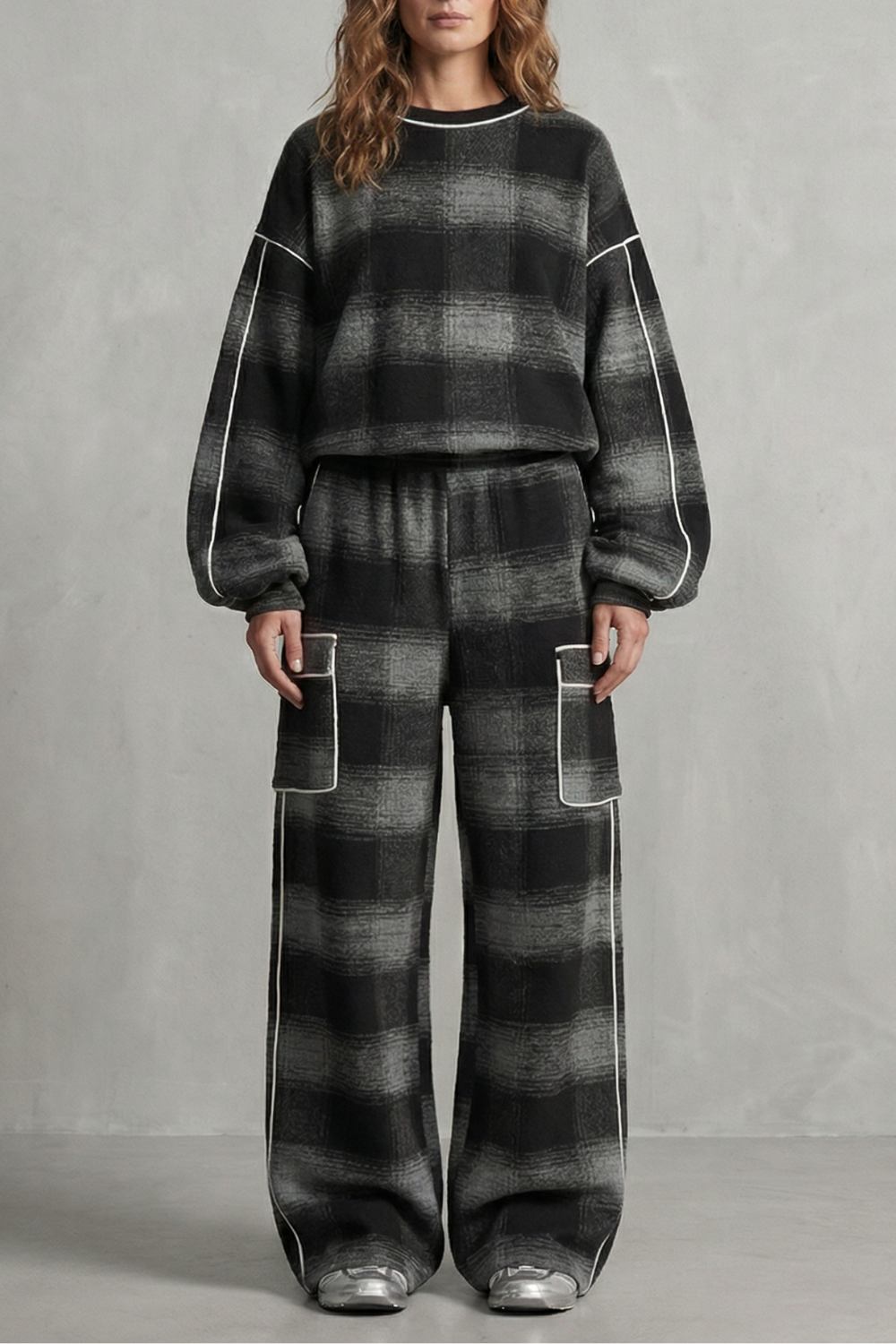 Rovienne – Distressed plaid street style – Two piece set