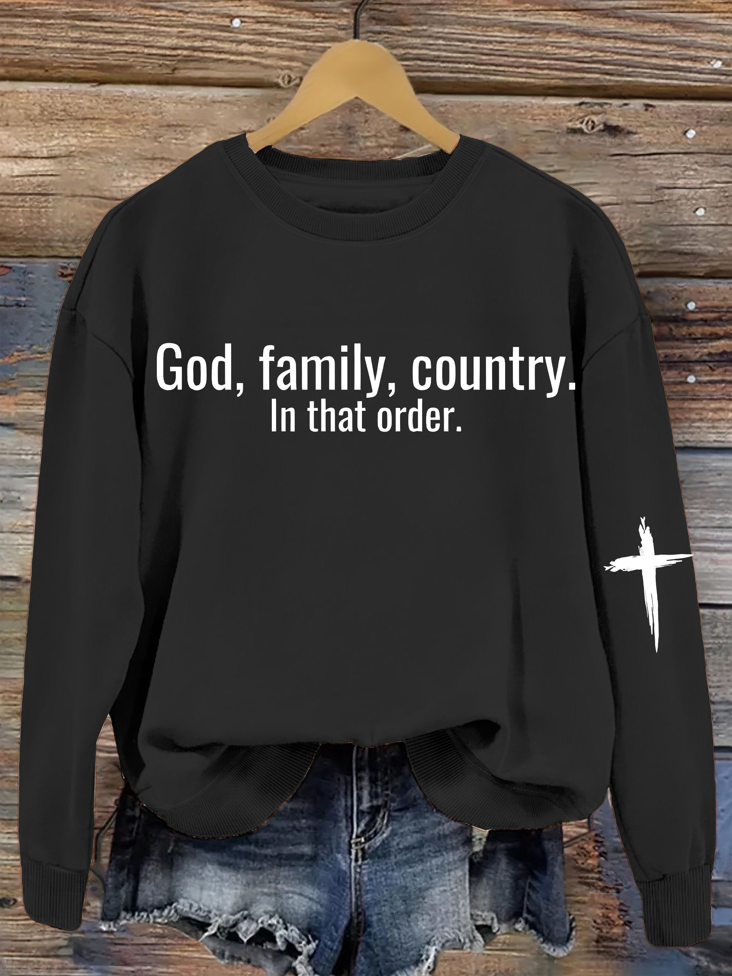 God Family Country  in that order Women's Printed Sweatshirt